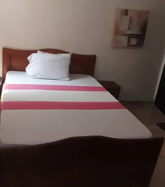 photo2.jpg